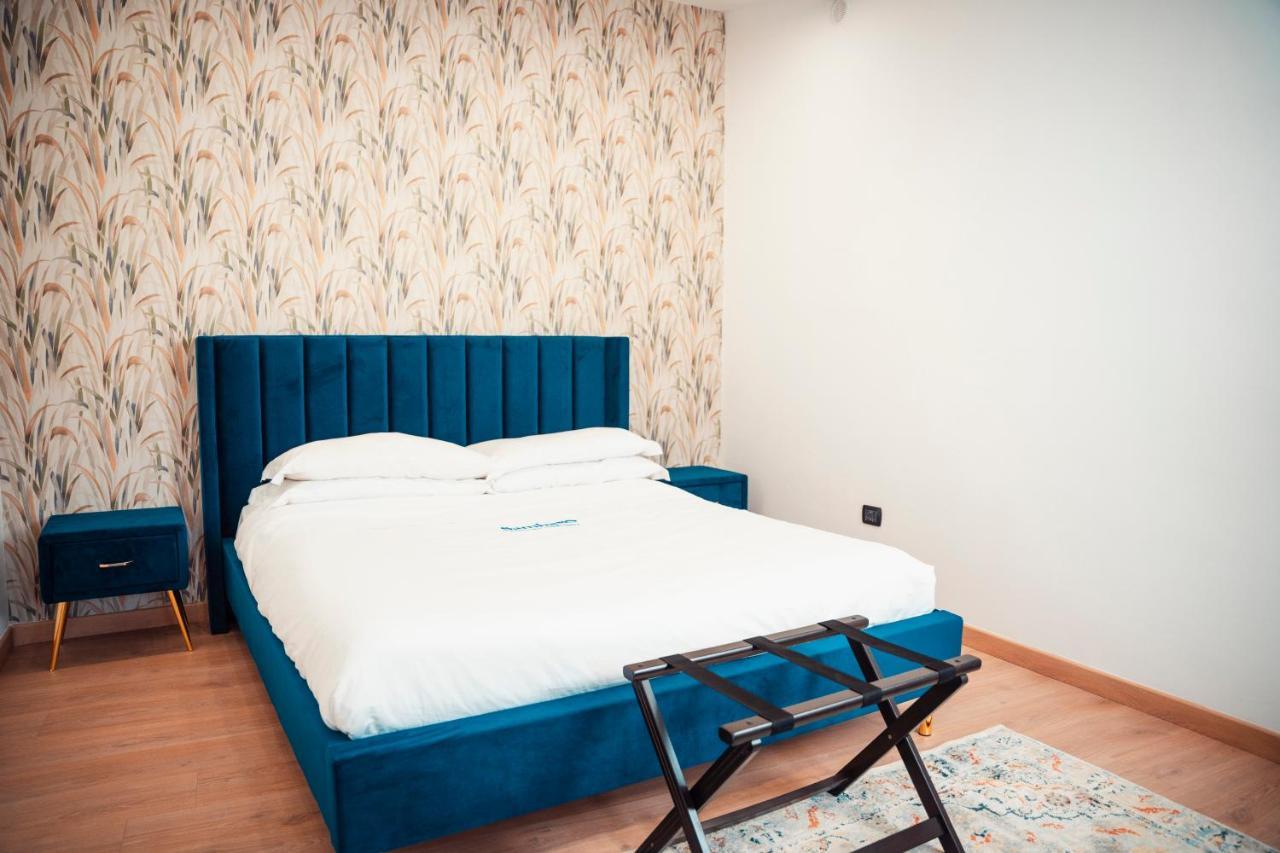 Sambass Boutique Apartment 卡普阿 外观 照片